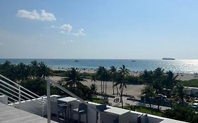 Suites At The Strand On Ocean Drive